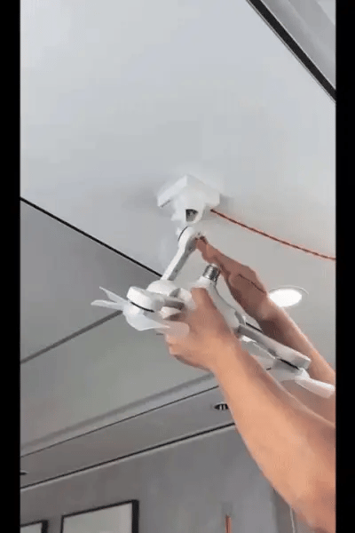 F4- Multifunctional Fan Light